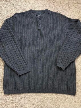 Men's Charcoal Cable Knit Henley Sweater